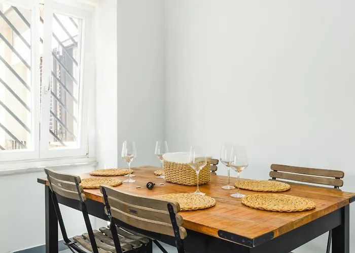 Nikis Maison Navona - 4th Floor No Elevator Apartment *